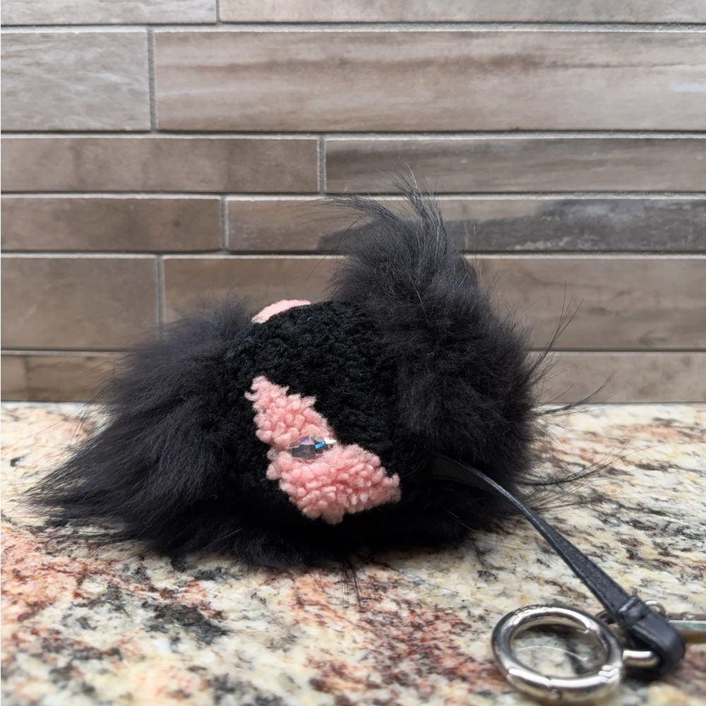 👾RARE Fendi Fox Fur Shearling Pinky Punky Monster Bag Bug Charm - Picture 7 of 14